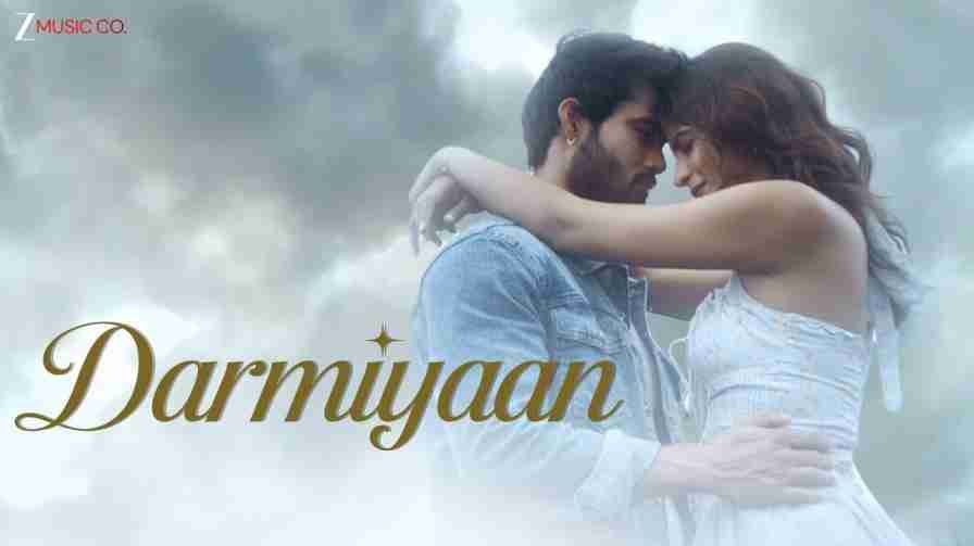 Darmiyaan Song Lyrics